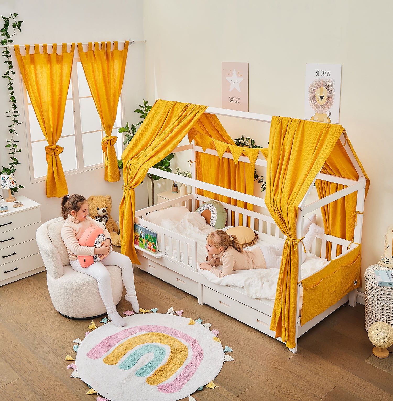 Hausbett CLOUD Komplett-Set mit Musselin Dekoset & Vorhang Kinderbett.