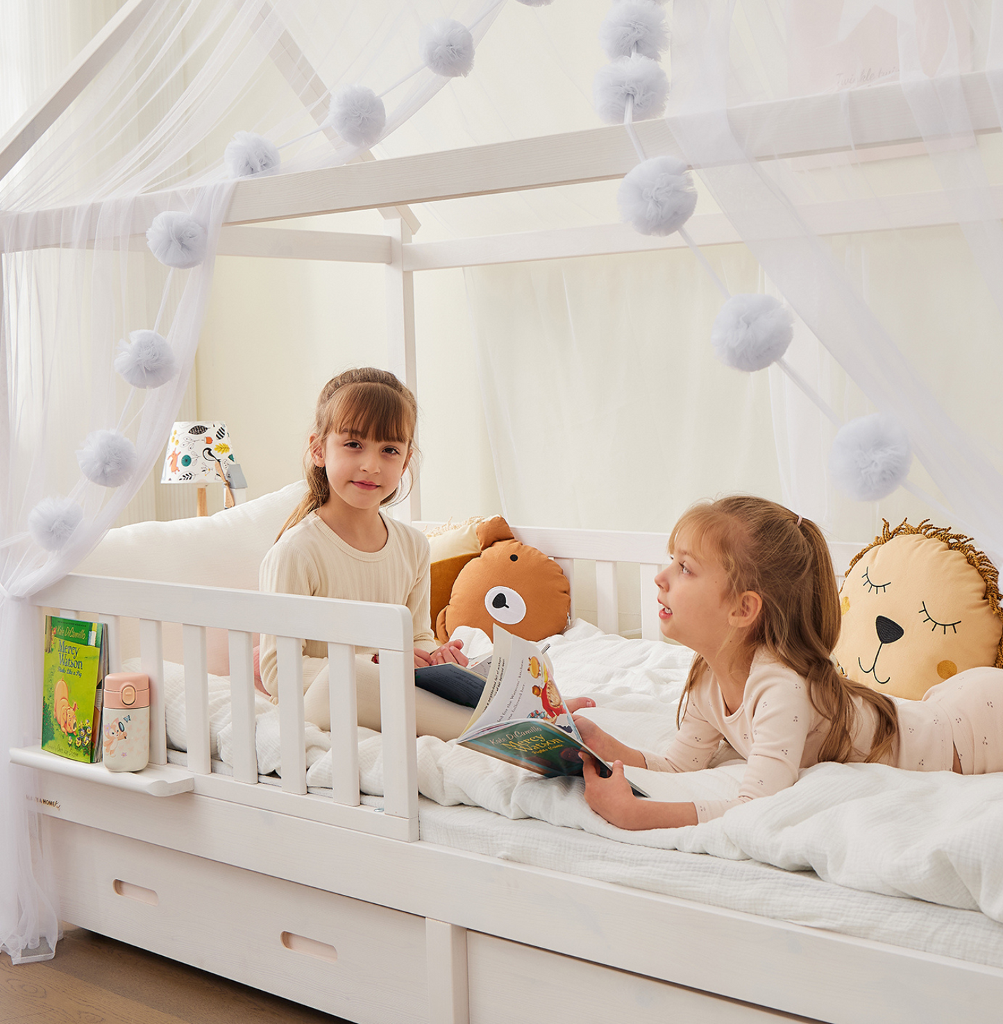 Hausbett CLOUD Komplett-Set mit Musselin Dekoset & Vorhang